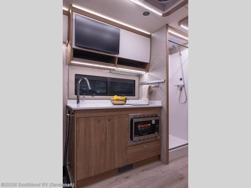 New 2027 Tiffin Wayfarer 25 XLW available in Savannah, Georgia