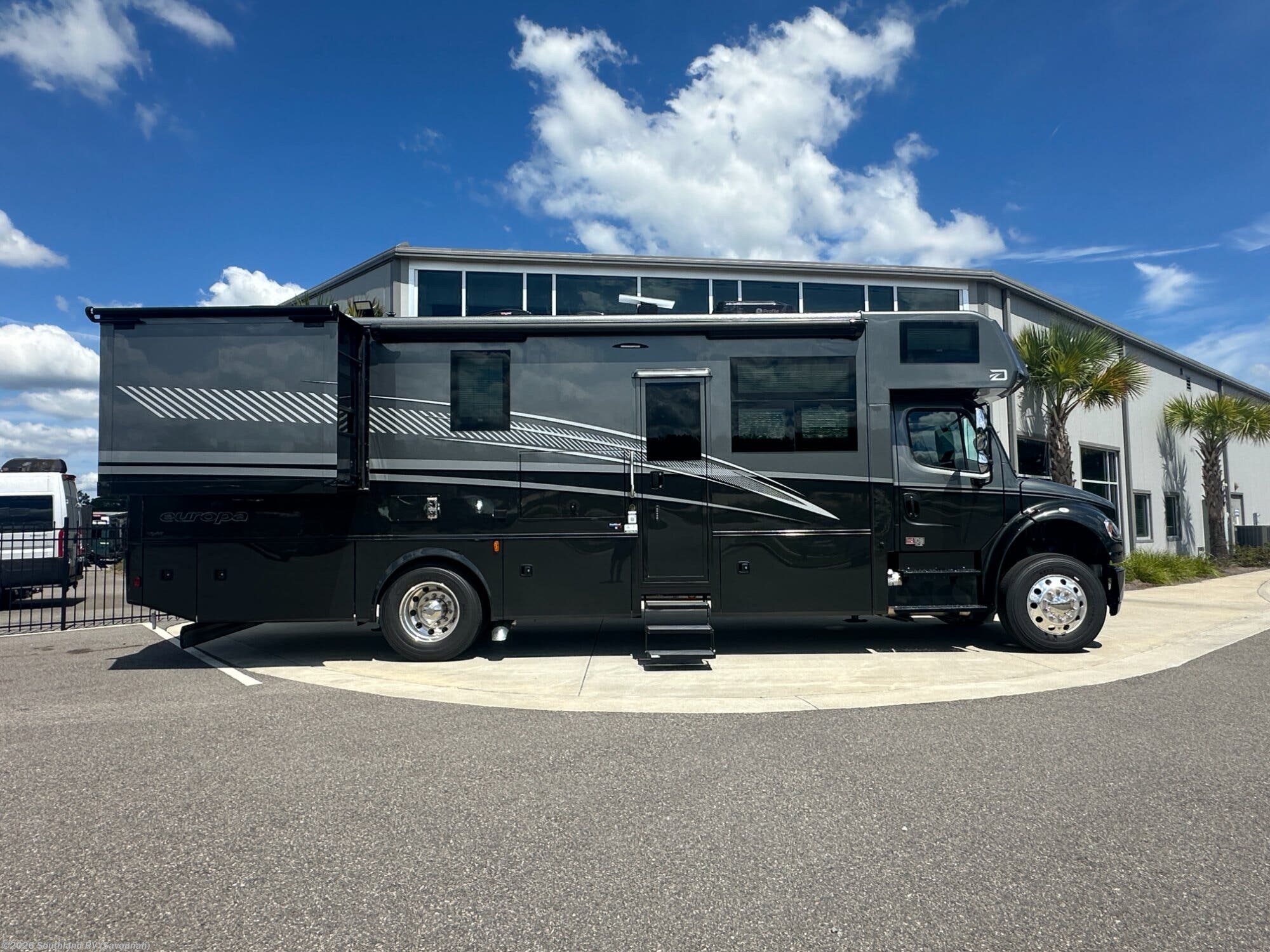2027 Europa 32KD Xplorer Package by Dynamax Corp from Southland RV in Savannah, Georgia