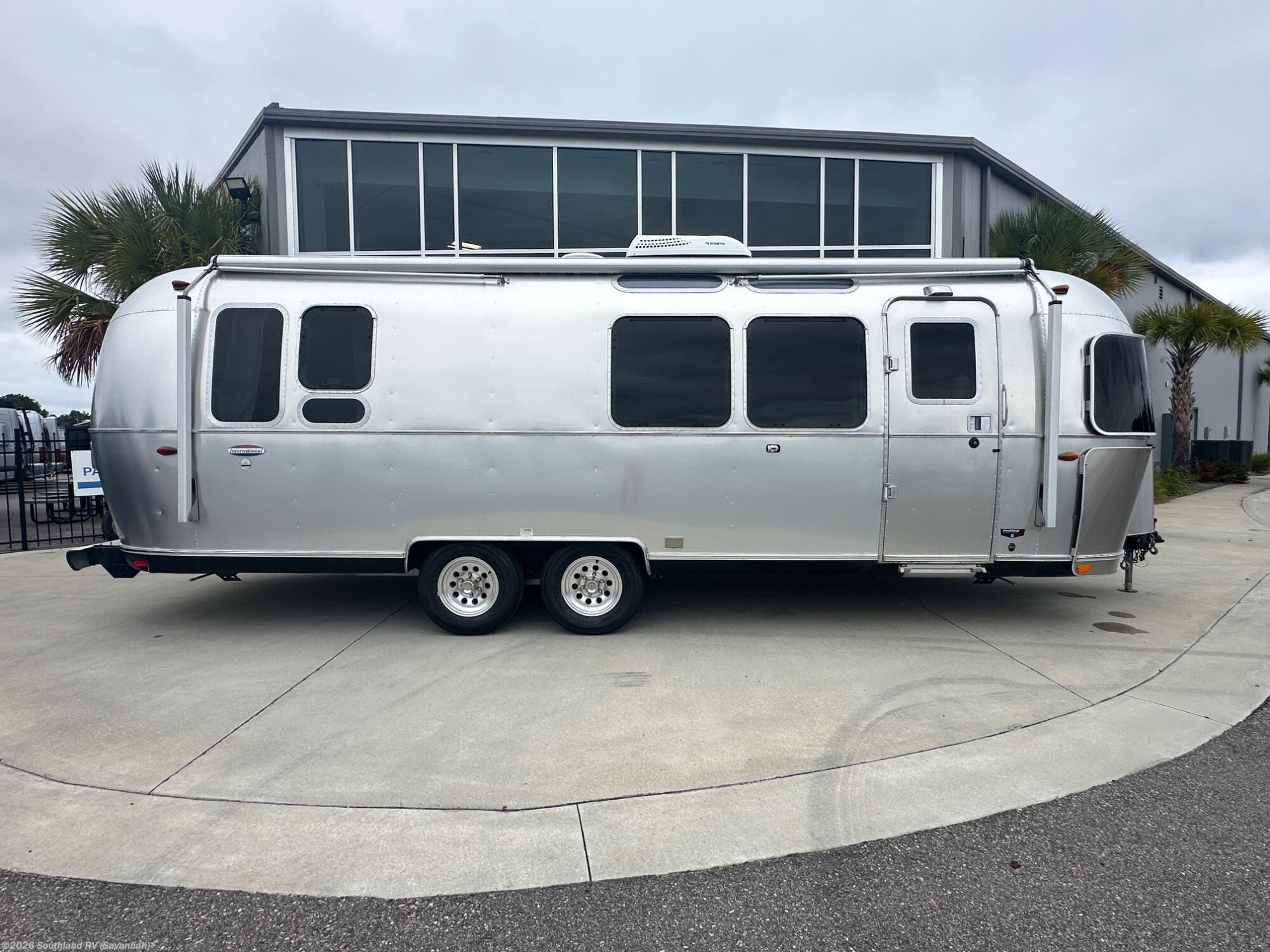2019 International Serenity 28RB Queen by Airstream from Southland RV in Savannah, Georgia