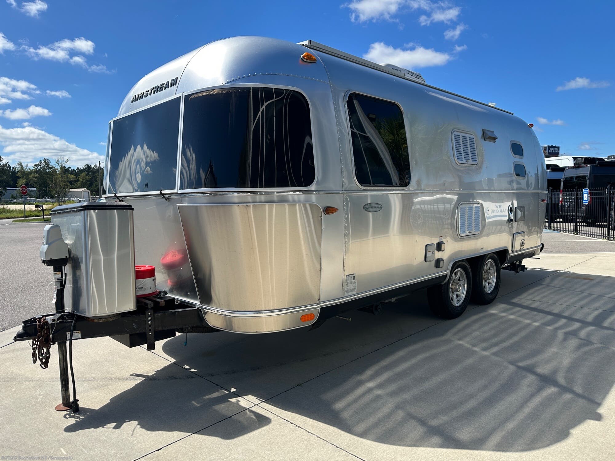 2018 Flying Cloud 23FB Queen by Airstream from Southland RV in Savannah, Georgia