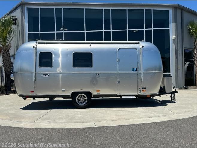 New 2026 Airstream World Traveler 22RB available in Savannah, Georgia