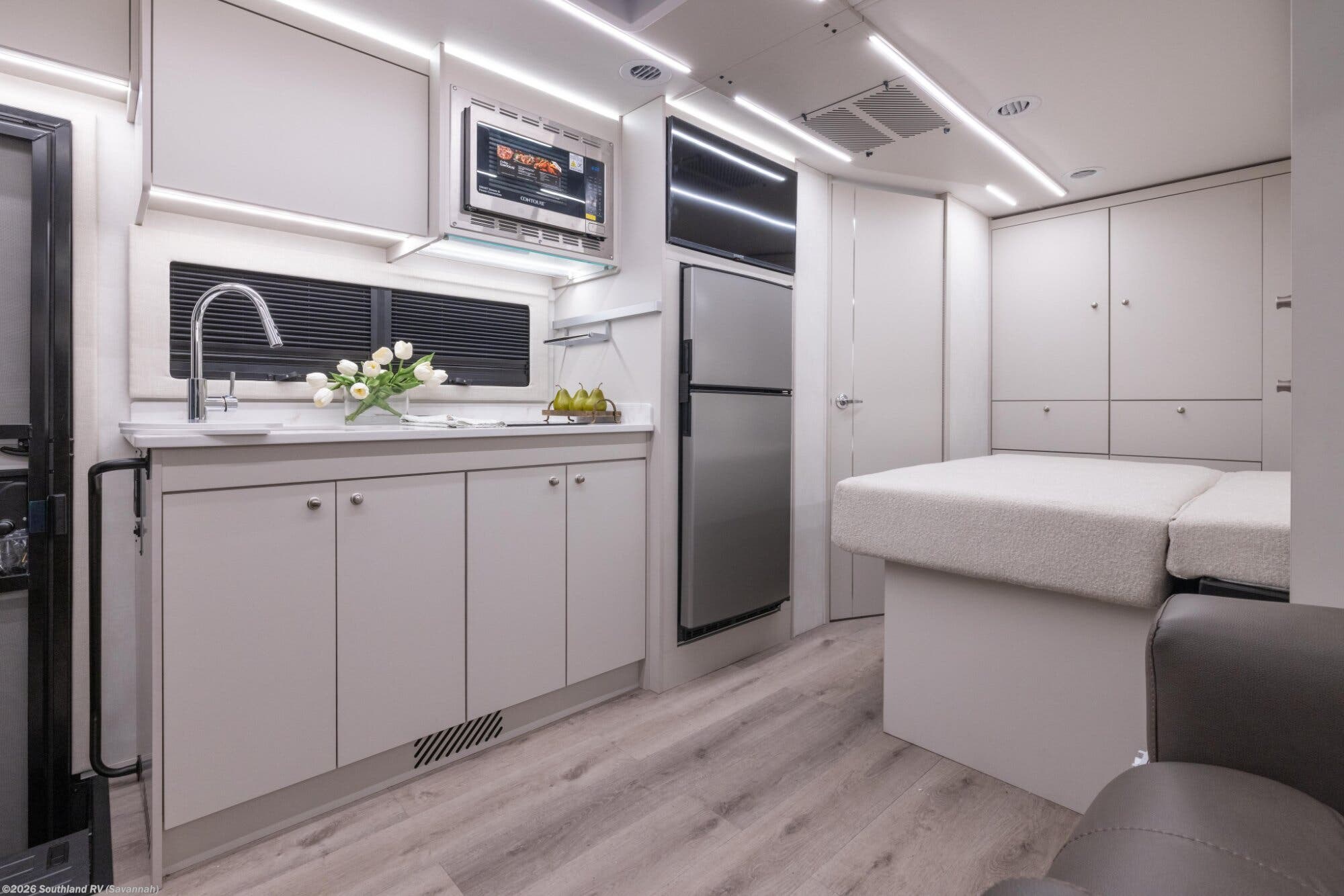 New 2027 Tiffin Wayfarer 25PW available in Savannah, Georgia