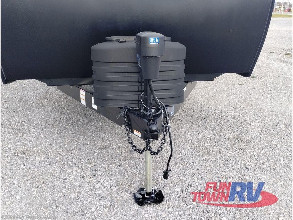 New 2025 Venture RV Stratus SR241VRK available in Anna, Illinois