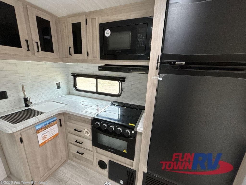 New 2025 East to West Della Terra 261RB available in Anna, Illinois