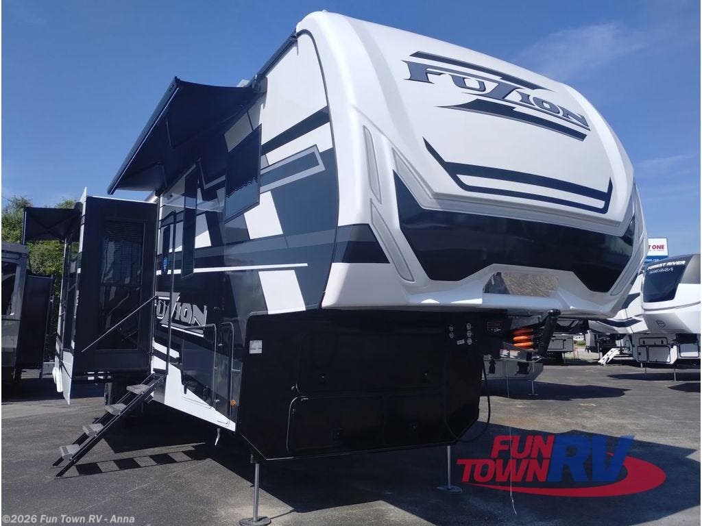 2025 Fuzion 440 by Keystone from Fun Town RV - Anna in Anna, Illinois