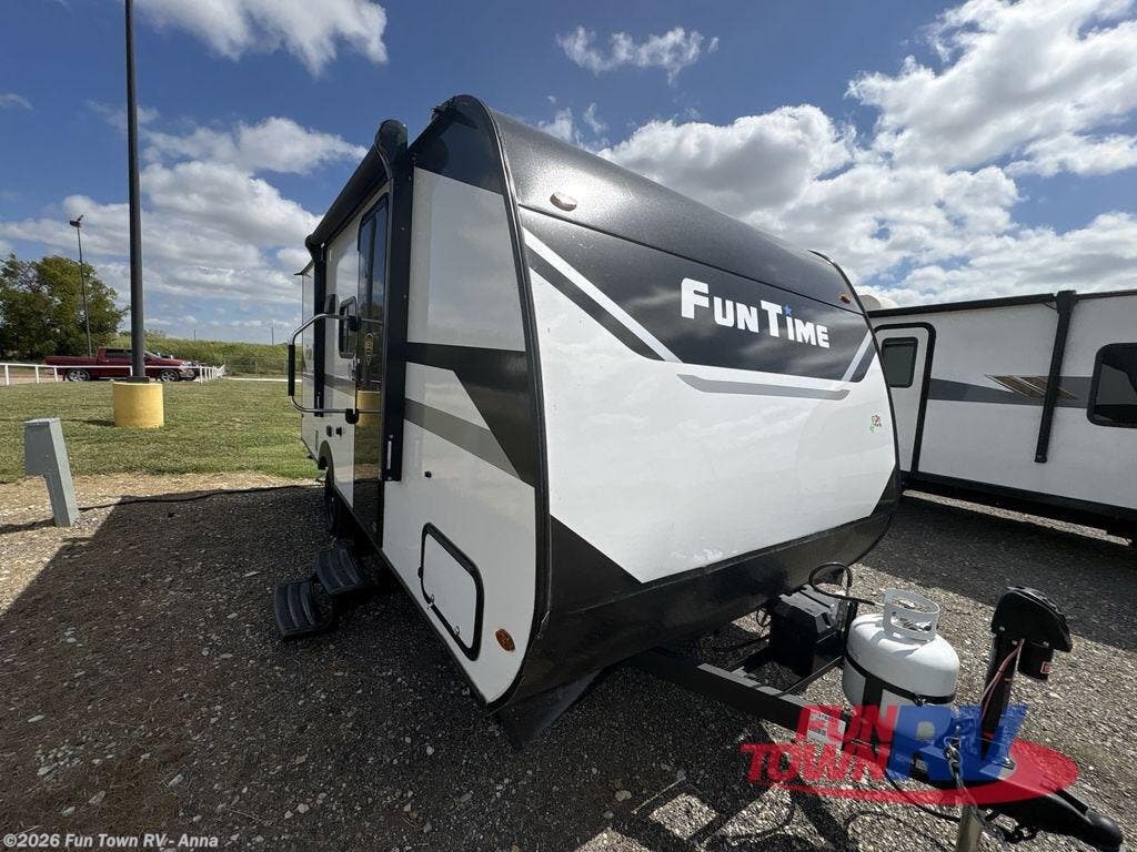 2026 Fun Time 18BH by CrossRoads from Fun Town RV - Anna in Anna, Illinois