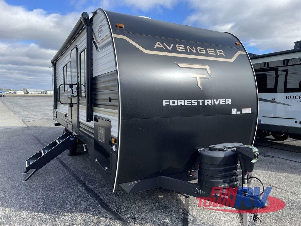 2026 Avenger 25RBS by Prime Time from Fun Town RV - Anna in Anna, Illinois