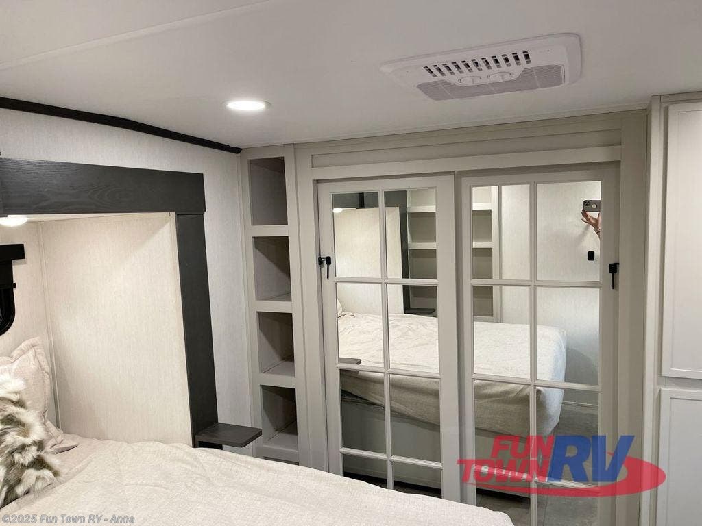 2026 Prime Time Crusader BONUS38 - New Fifth Wheel For Sale by Fun Town RV - Anna in Anna, Illinois features Slideout