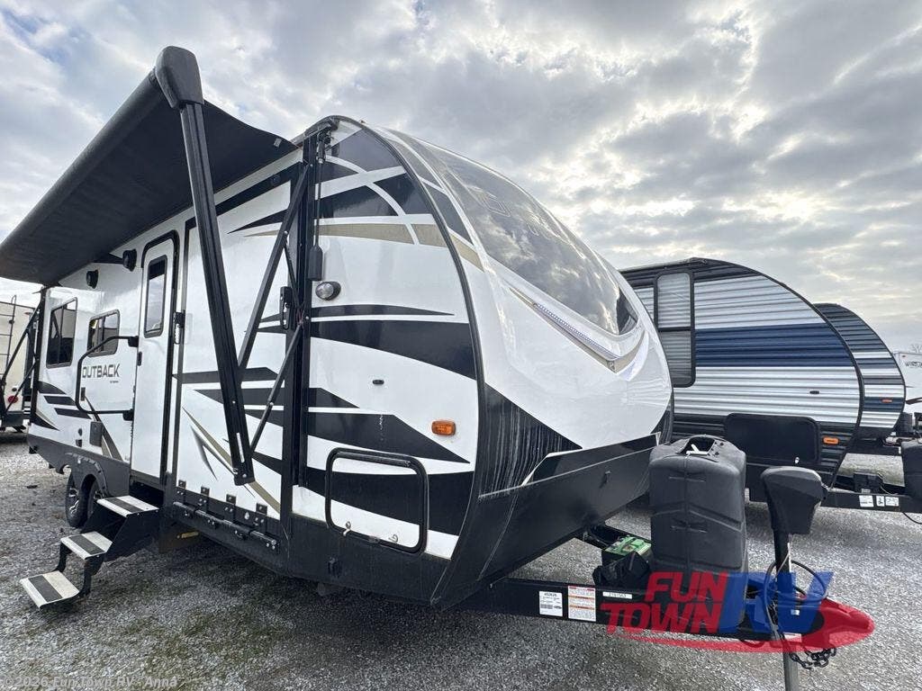 2021 Outback Ultra Lite 244UBH by Keystone from Fun Town RV - Anna in Anna, Illinois
