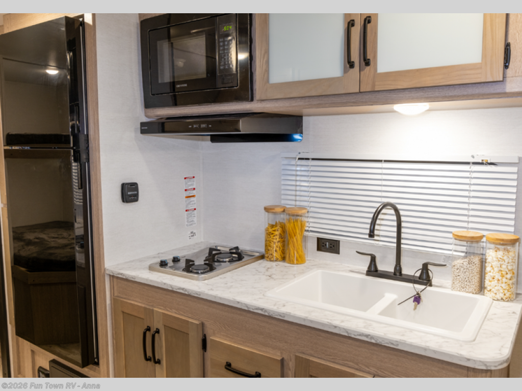 2025 Kingsport Ultra Lite 248BH by Gulf Stream from Fun Town RV - Anna in Anna, Illinois