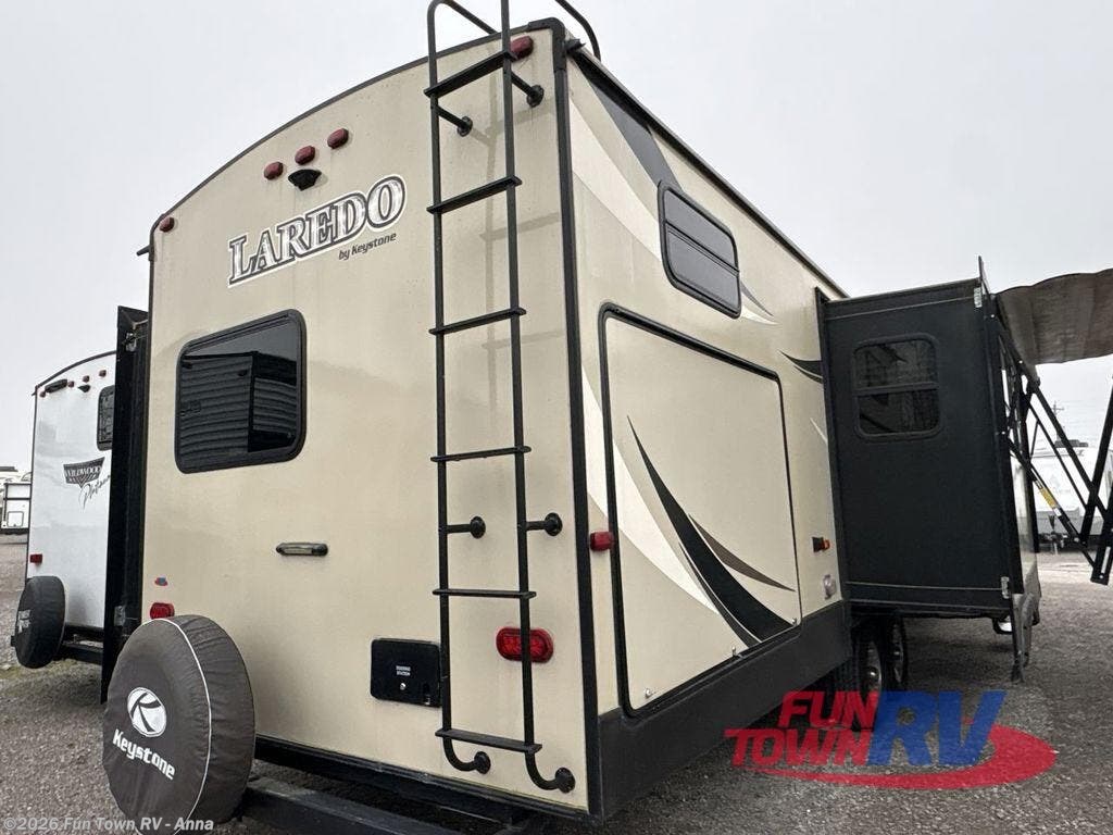 2018 Laredo 332BH by Keystone from Fun Town RV - Anna in Anna, Illinois
