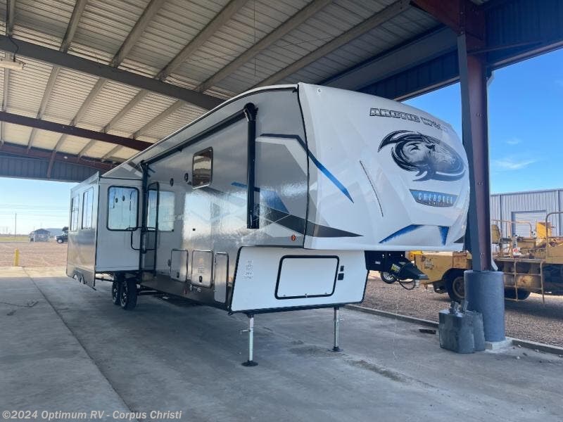 2023 Forest River Cherokee Arctic Wolf Suite 3810 RV for Sale in Corpus