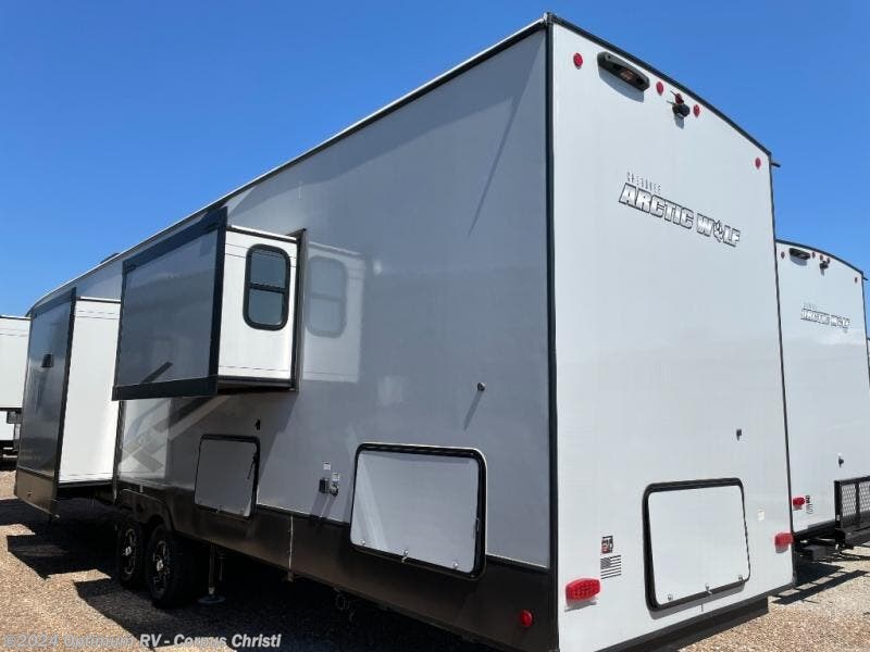 2024 Forest River Cherokee Arctic Wolf Suite 3910 RV for Sale in