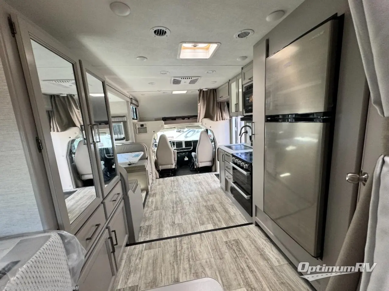 2024 Thor Chateau 24F Chevy RV for Sale in Robstown, TX 78380 | 1TC856 ...