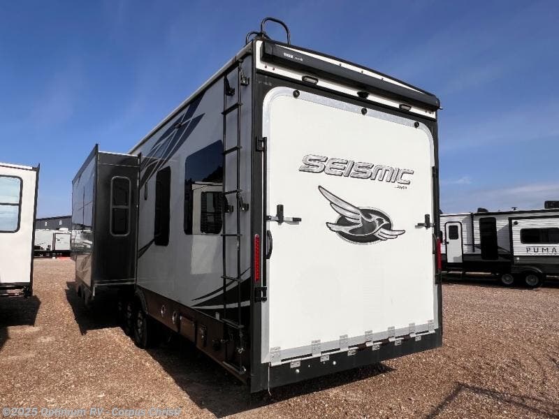 2021 Jayco Seismic 4113 RV for Sale in Robstown, TX 78380 NAR0069