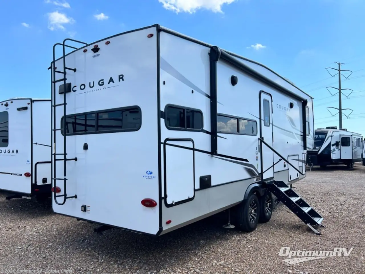 2025 Keystone Cougar Premium 260MLE - New Fifth Wheel For Sale by Optimum RV - Corpus Christi in Robstown, Texas