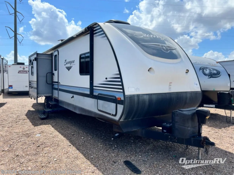 Used 2018 Forest River Surveyor 322BHLE available in Robstown, Texas