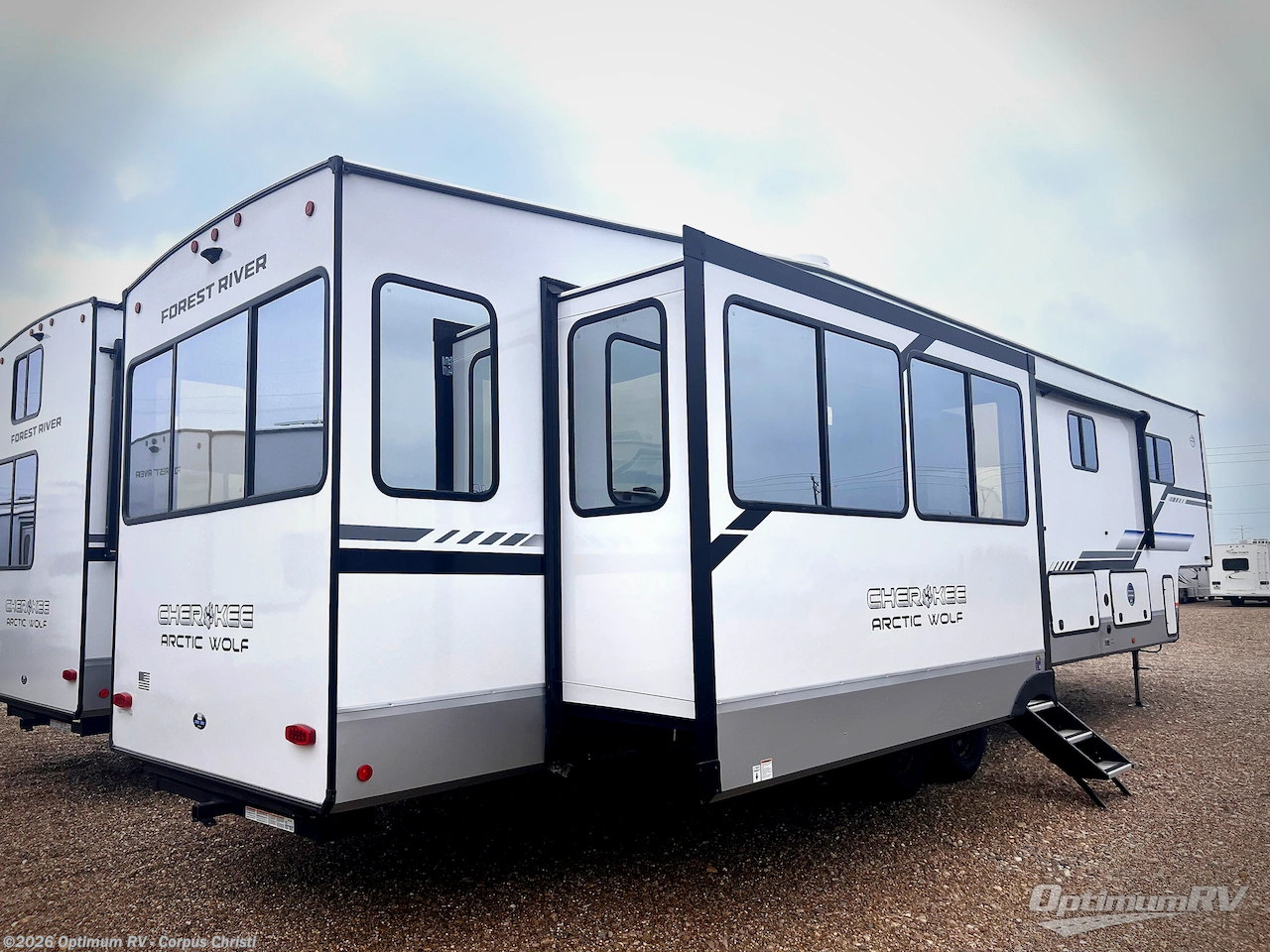 2025 Forest River Cherokee Arctic Wolf Suite 3650SUITE - New Fifth Wheel For Sale by Optimum RV - Corpus Christi in Robstown, Texas features Slideout, Awning
