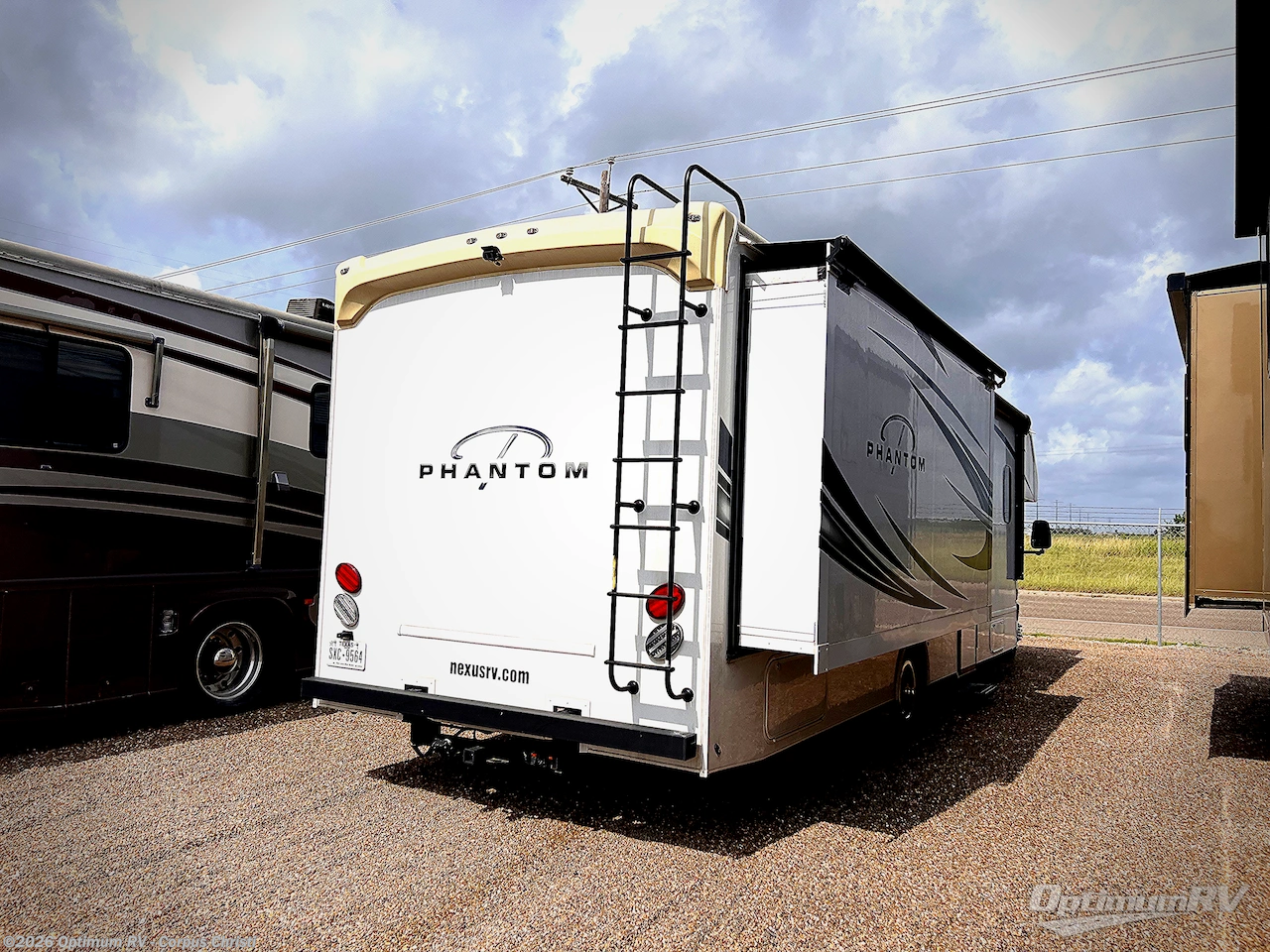 2023 Nexus Phantom 32P - Used Class C For Sale by Optimum RV - Corpus Christi in Robstown, Texas features Slideout, Awning