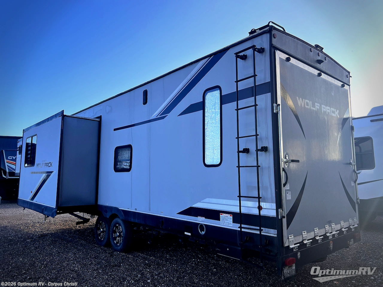 2021 Cherokee Wolf Pack 365PACK16 by Forest River from Optimum RV - Corpus Christi in Robstown, Texas