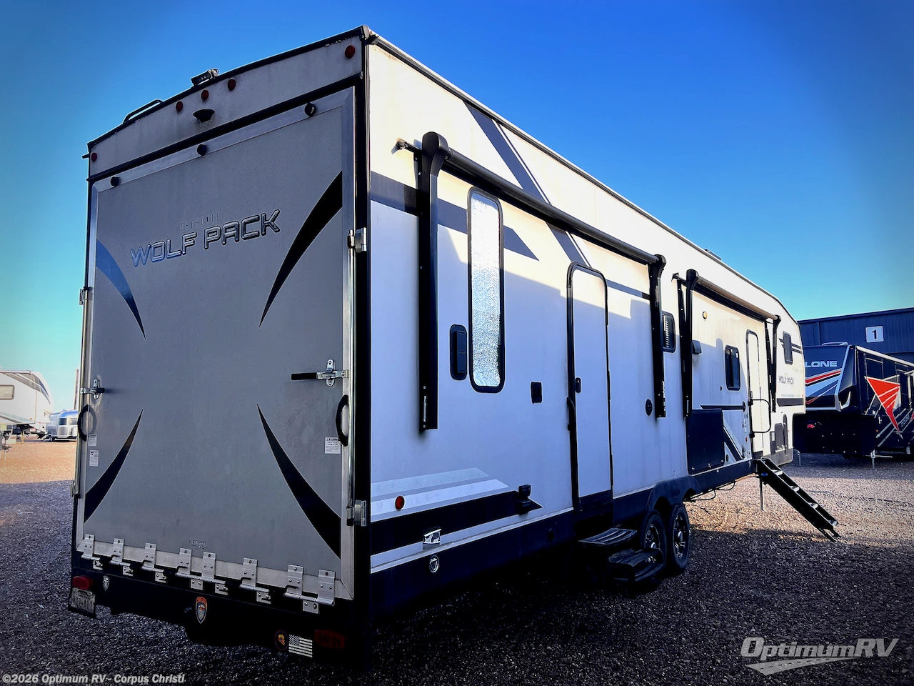 2021 Forest River Cherokee Wolf Pack 365PACK16 - Used Fifth Wheel For Sale by Optimum RV - Corpus Christi in Robstown, Texas features Awning, Slideout