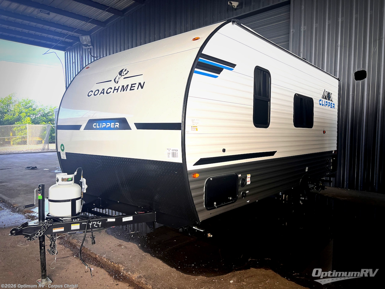 2026 Coachmen Clipper 4K Series 18FQ - New Travel Trailer For Sale by Optimum RV - Corpus Christi in Robstown, Texas