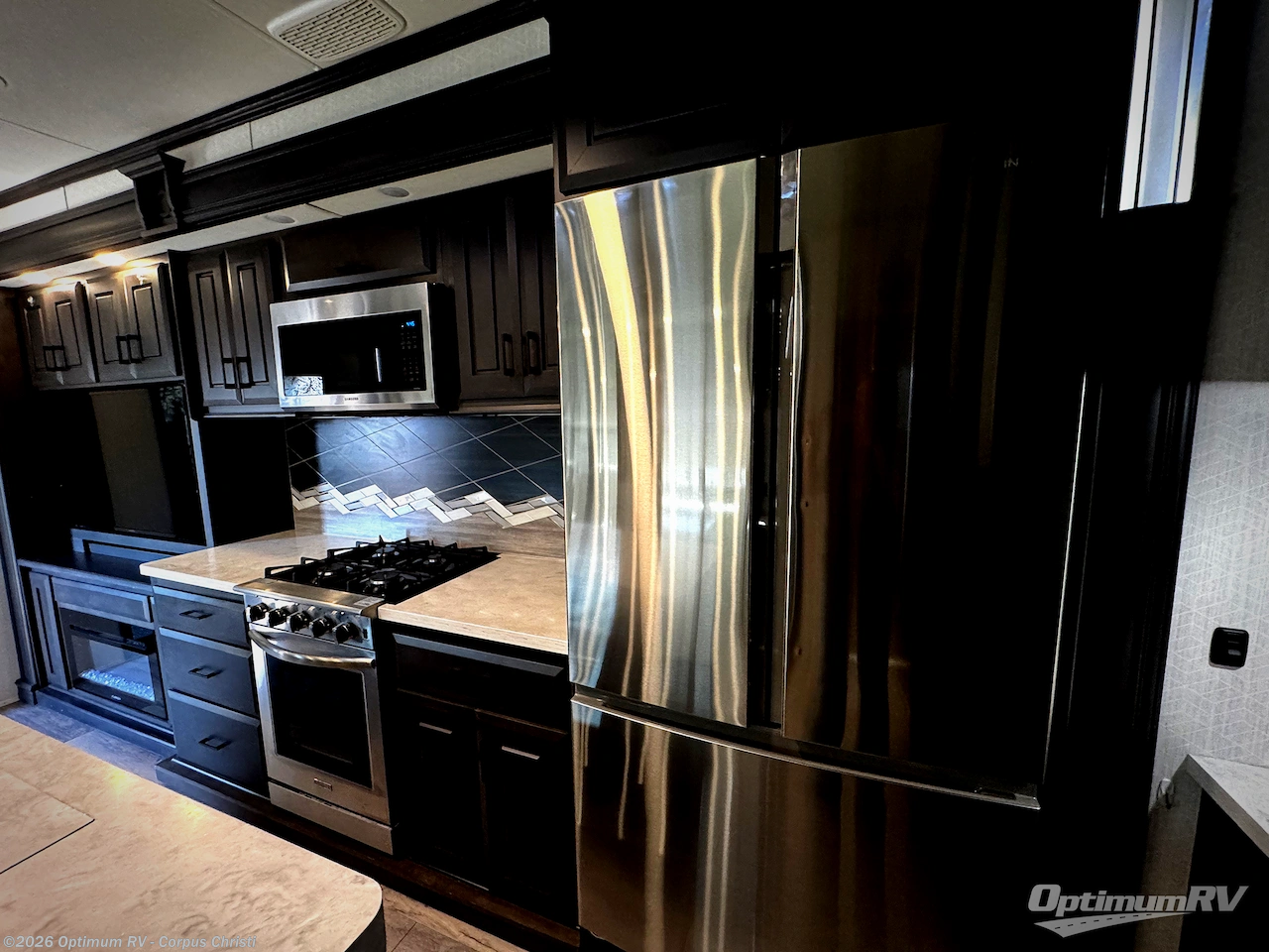 Used 2022 DRV FullHouse JX450 available in Robstown, Texas