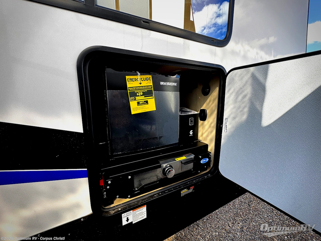2026 Forest River Vengeance Rogue Armored 32L132 - New Travel Trailer For Sale by Optimum RV - Corpus Christi in Robstown, Texas features Slideout, Awning