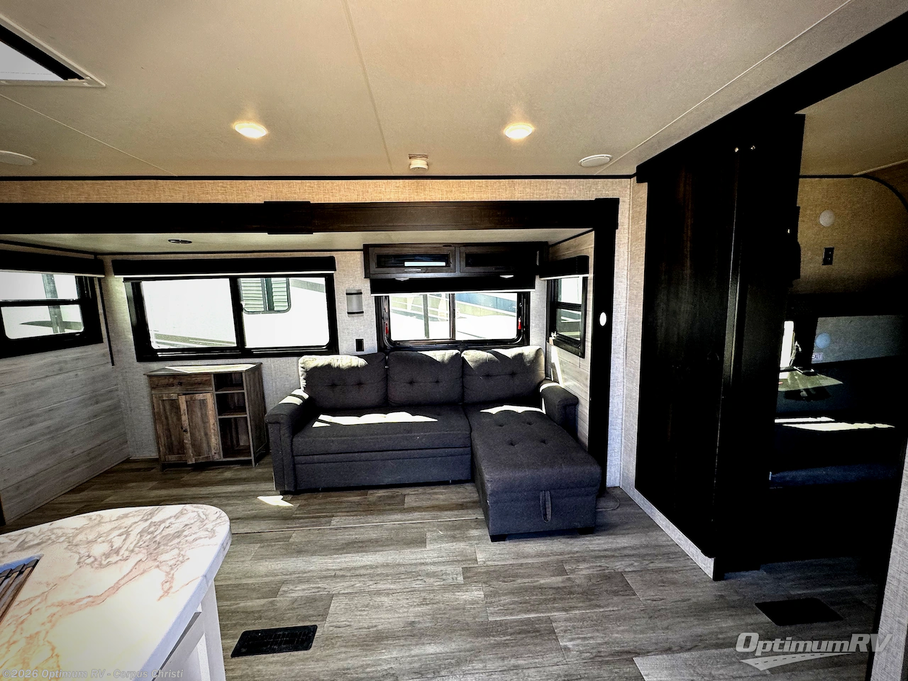 2022 Jayco Jay Flight 38BHDS - Used Travel Trailer For Sale by Optimum RV - Corpus Christi in Robstown, Texas features Awning, Slideout