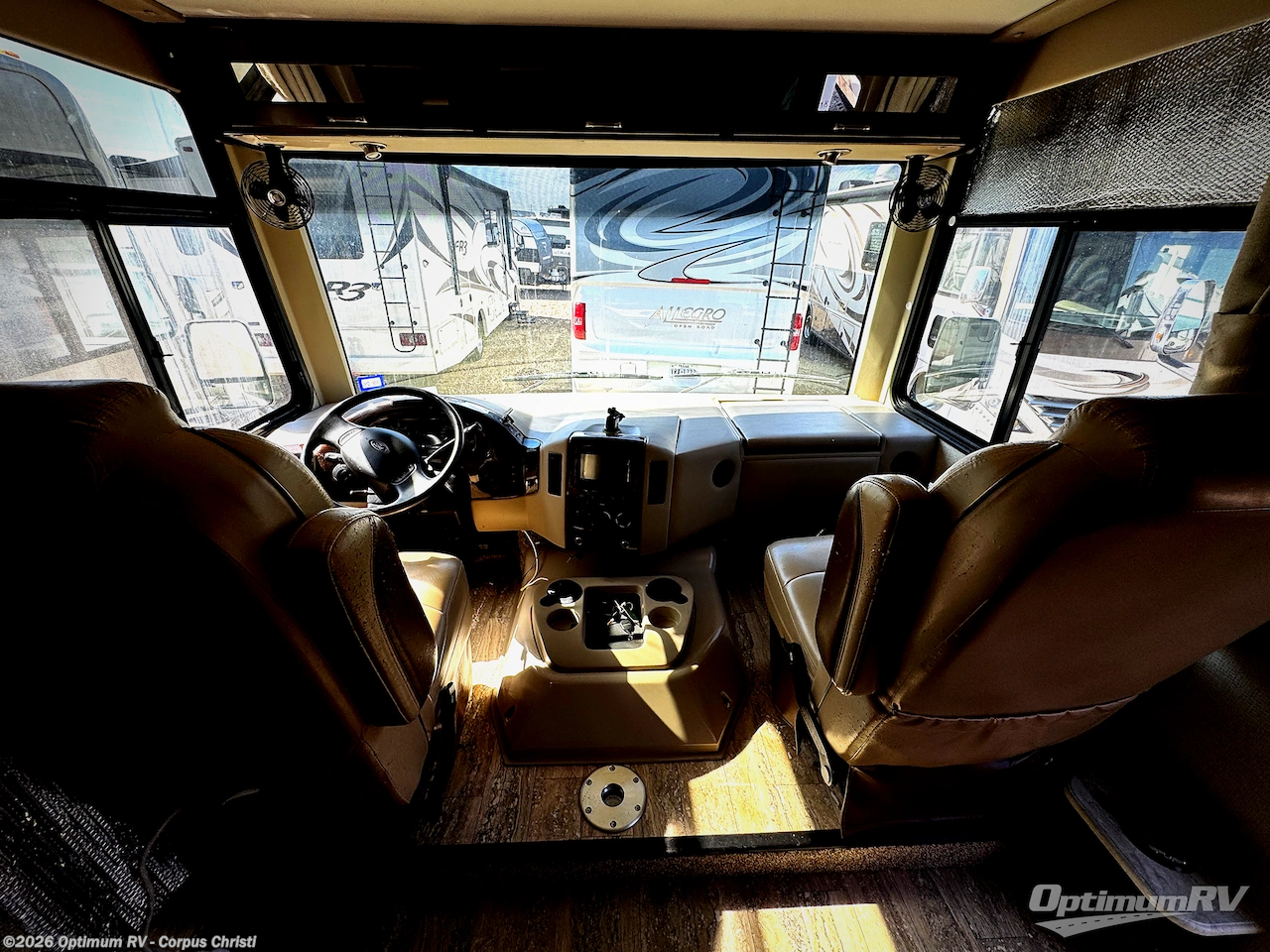 Used 2017 Thor Hurricane 29M available in Robstown, Texas