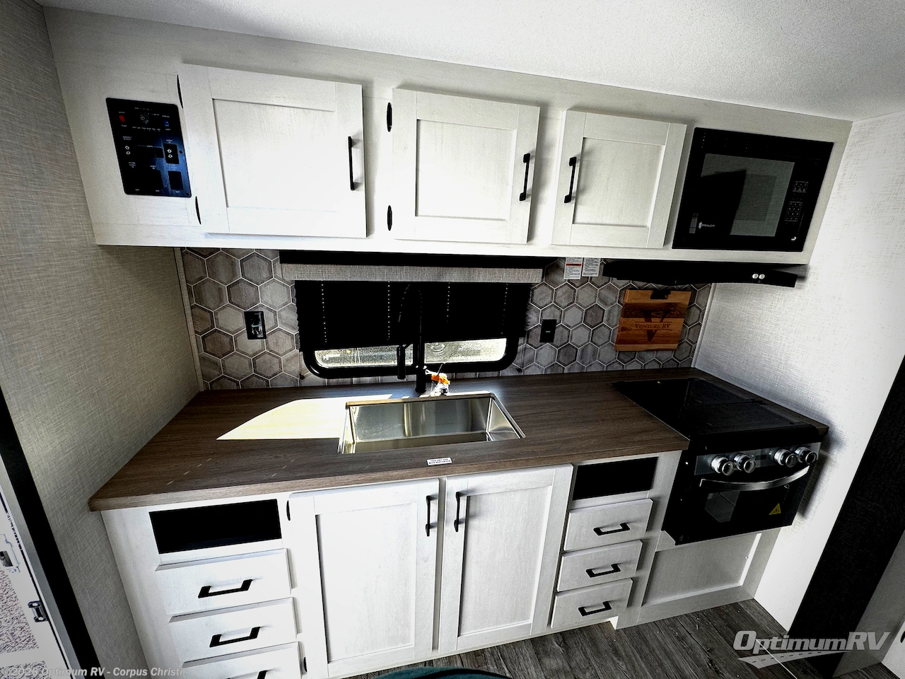 New 2026 Venture RV Sienna SA231VRK available in Robstown, Texas