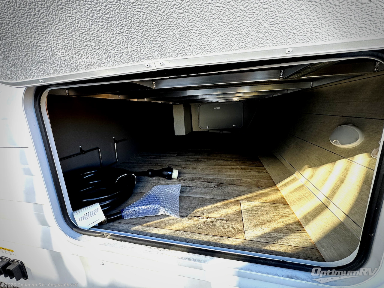 2026 Venture RV Sienna SA311VDB - New Travel Trailer For Sale by Optimum RV - Corpus Christi in Robstown, Texas features Slideout, Awning