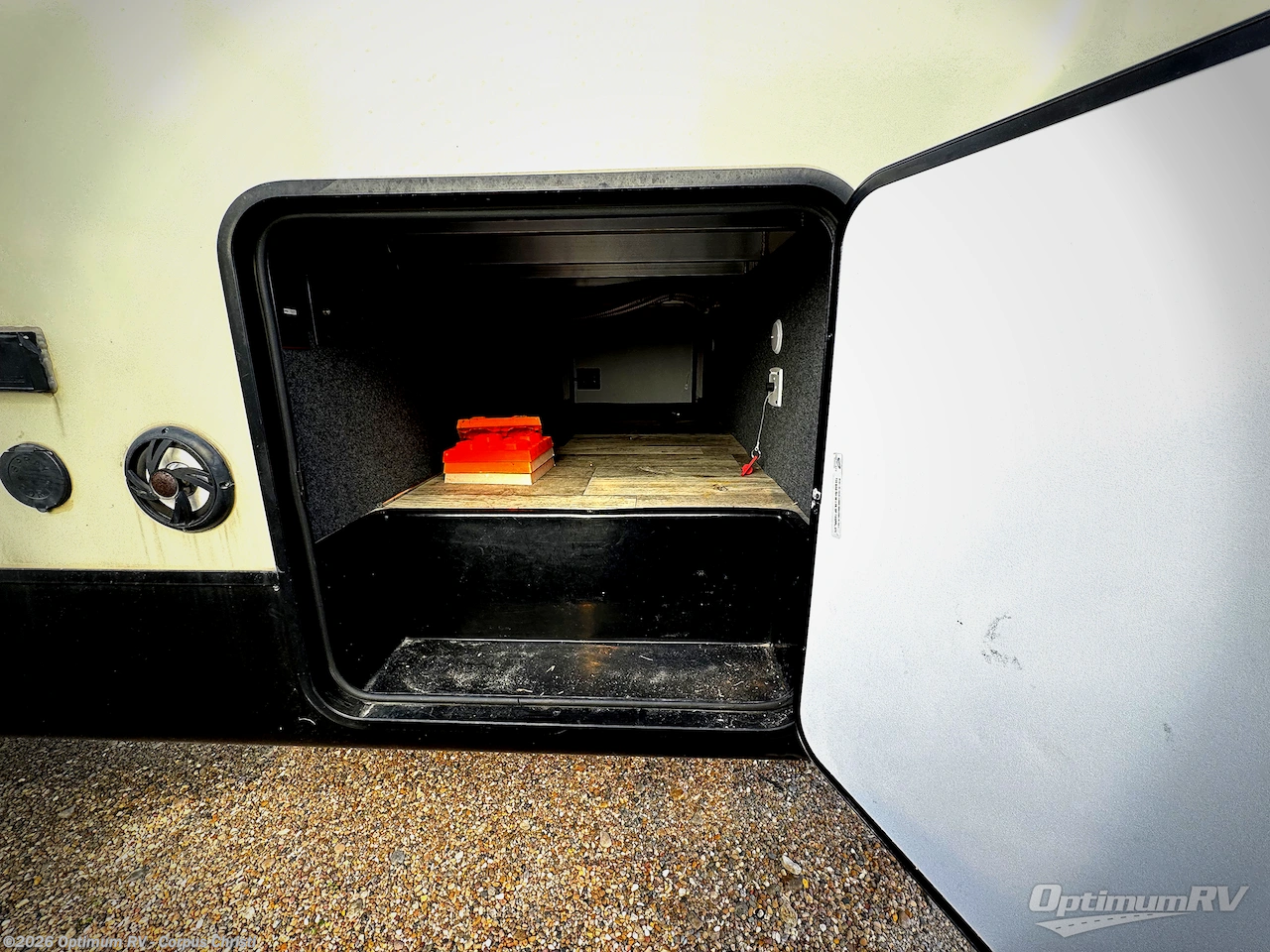 2021 Forest River Sandpiper C-Class 3440BH - Used Fifth Wheel For Sale by Optimum RV - Corpus Christi in Robstown, Texas features Awning, Slideout