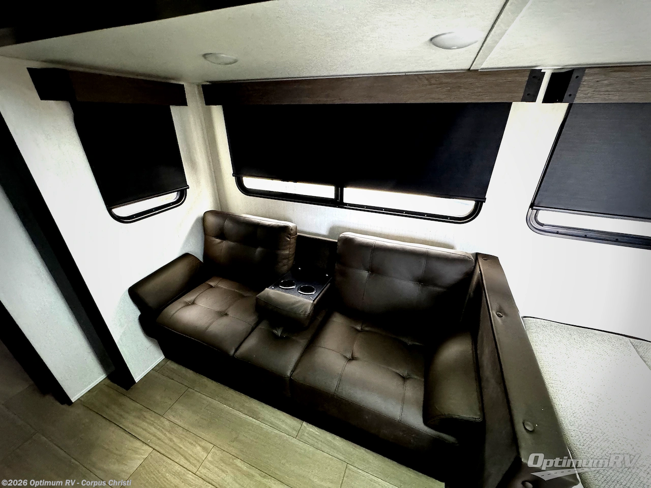 2026 Cherokee Alpha Wolf 33BH by Forest River from Optimum RV - Corpus Christi in Robstown, Texas