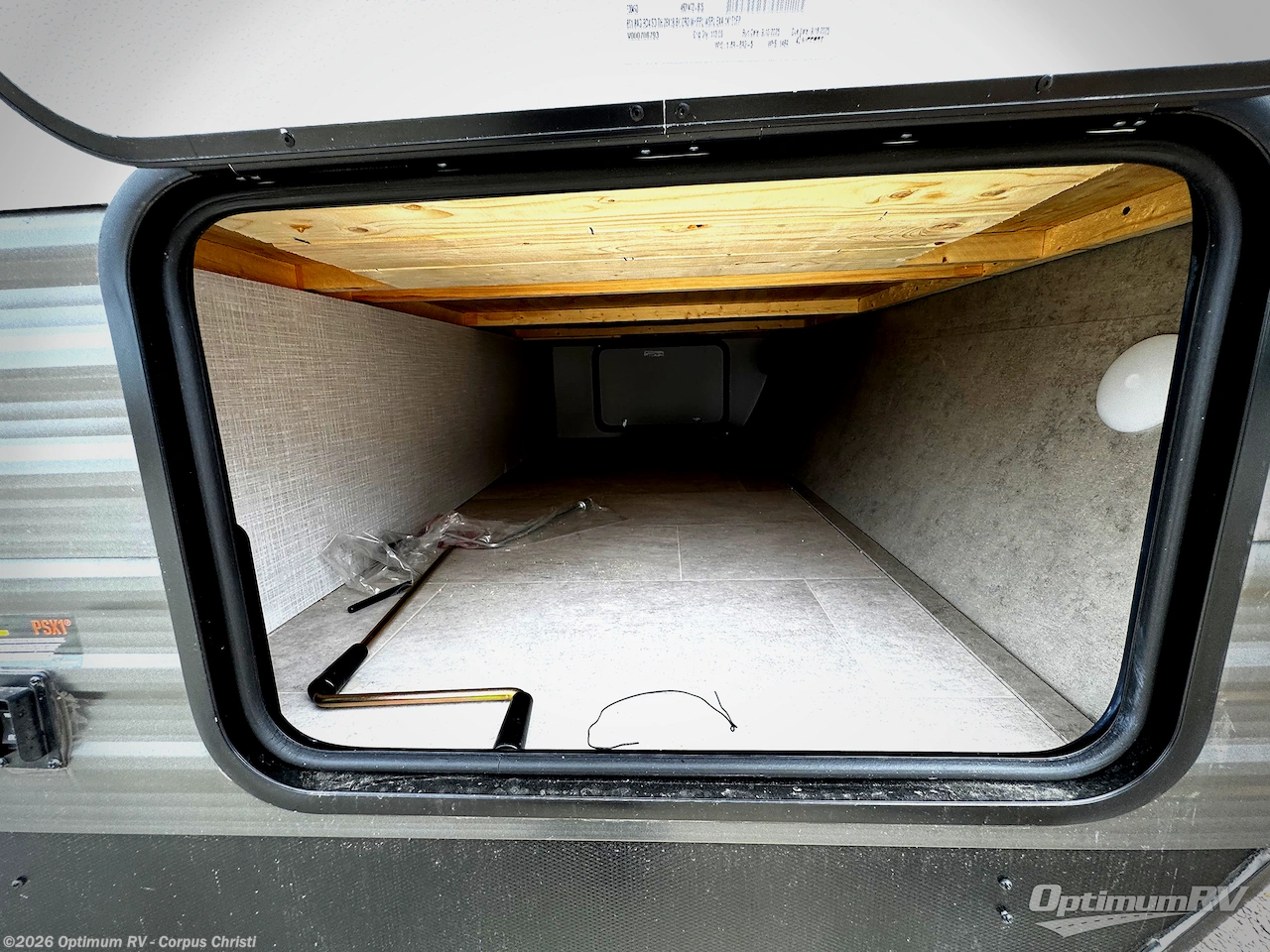 2026 Dutchmen Aspen Trail LE 19RB - New Travel Trailer For Sale by Optimum RV - Corpus Christi in Robstown, Texas features Awning