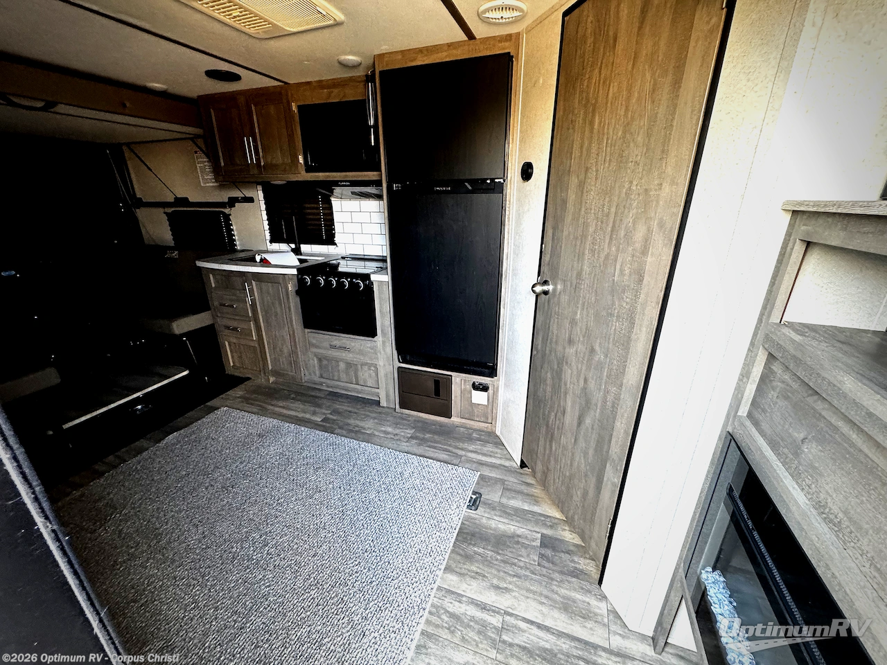 2022 Forest River XLR Micro Boost 25LRLE - Used Travel Trailer For Sale by Optimum RV - Corpus Christi in Robstown, Texas features Awning