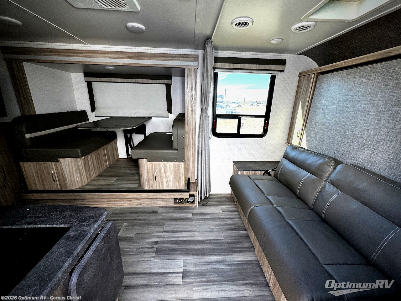 2022 Winnebago Micro Minnie 2108FBS - Used Travel Trailer For Sale by Optimum RV - Corpus Christi in Robstown, Texas features Awning, Slideout