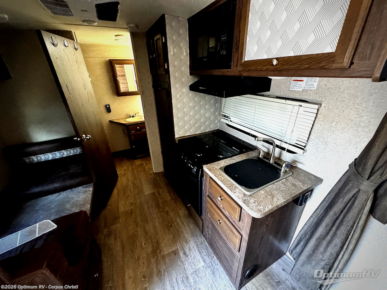 Used 2018 Forest River Rockwood Mini Lite 1905BH available in Robstown, Texas