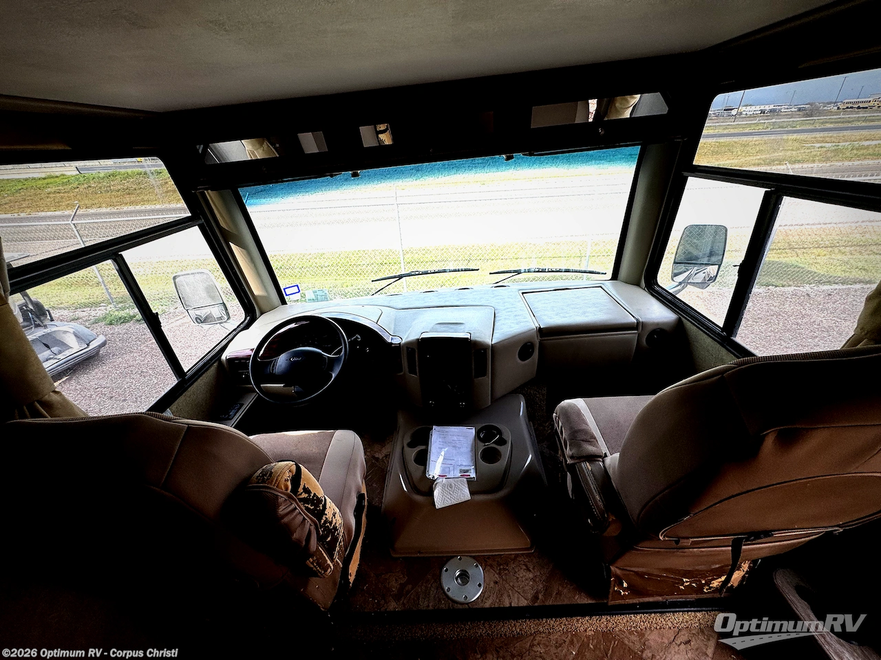 2016 Thor Windsport 29M - Used Class A For Sale by Optimum RV - Corpus Christi in Robstown, Texas features Slideout