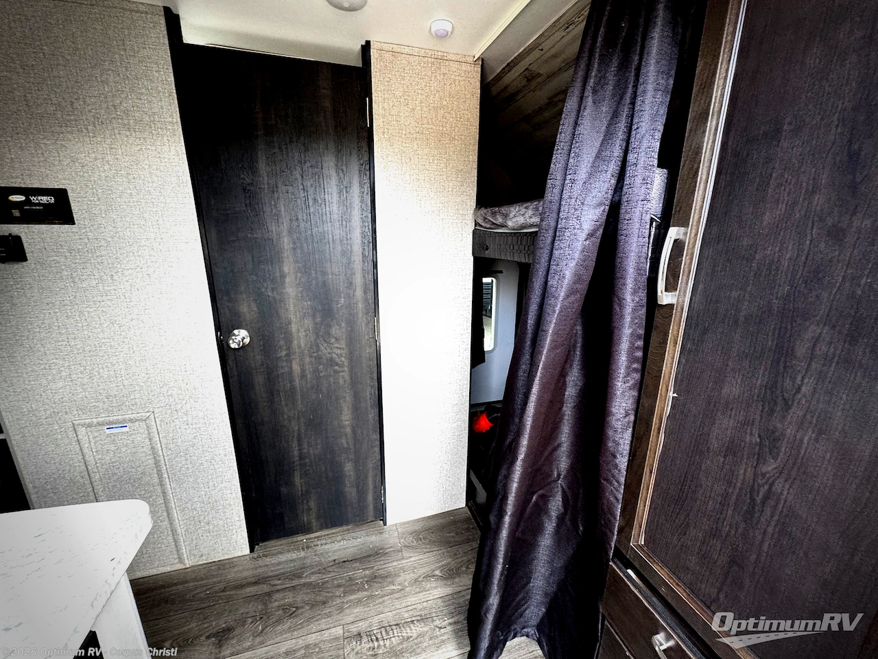 2021 Jayco Jay Feather X213 - Used Travel Trailer For Sale by Optimum RV - Corpus Christi in Robstown, Texas features Awning, Slideout