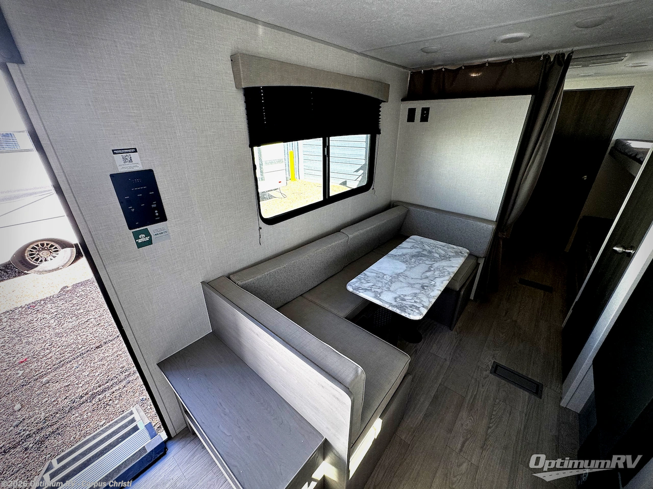 New 2026 Coachmen Clipper 5K Series 25QBH available in Robstown, Texas