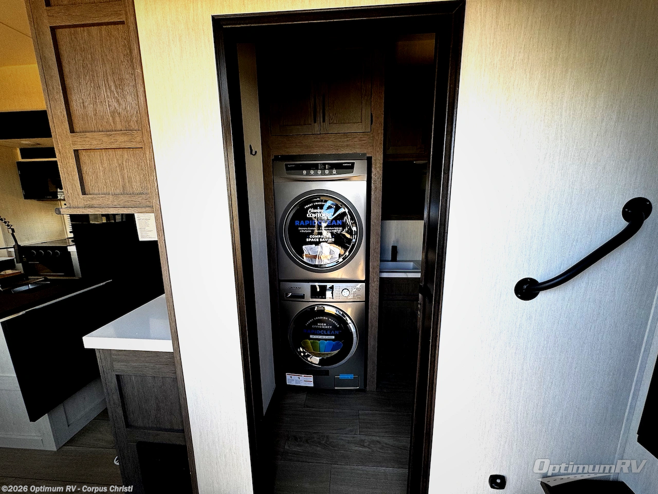 New 2026 Forest River Cherokee Arctic Wolf 38LEAH.G available in Robstown, Texas