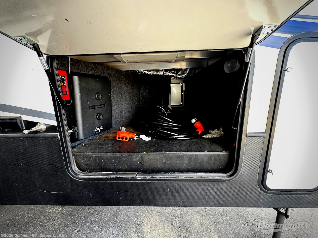 2020 Keystone Fuzion 419 - Used Fifth Wheel For Sale by Optimum RV - Corpus Christi in Robstown, Texas features Awning, Slideout