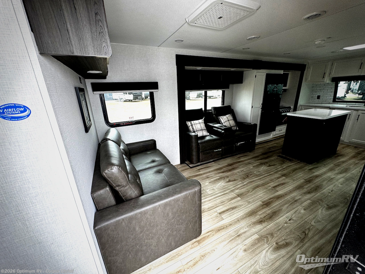 2026 SportTrek Touring Edition STT333VFK by Venture RV from Optimum RV - Corpus Christi in Robstown, Texas