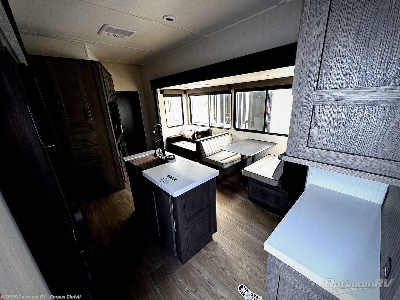 2026 Cherokee Arctic Wolf 3750SUITE by Forest River from Optimum RV - Corpus Christi in Robstown, Texas