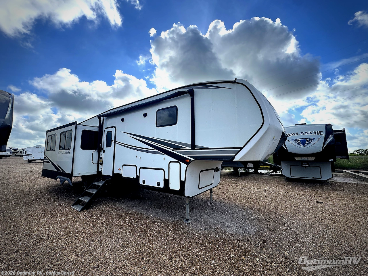 2021 CrossRoads Cruiser Aire CR31SI - Used Fifth Wheel For Sale by Optimum RV - Corpus Christi in Robstown, Texas features Awning, Slideout