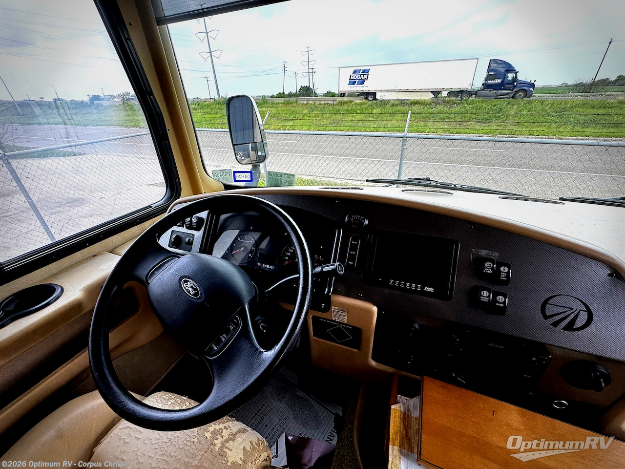 Used 2013 Monaco RV Monarch 33SFD available in Robstown, Texas