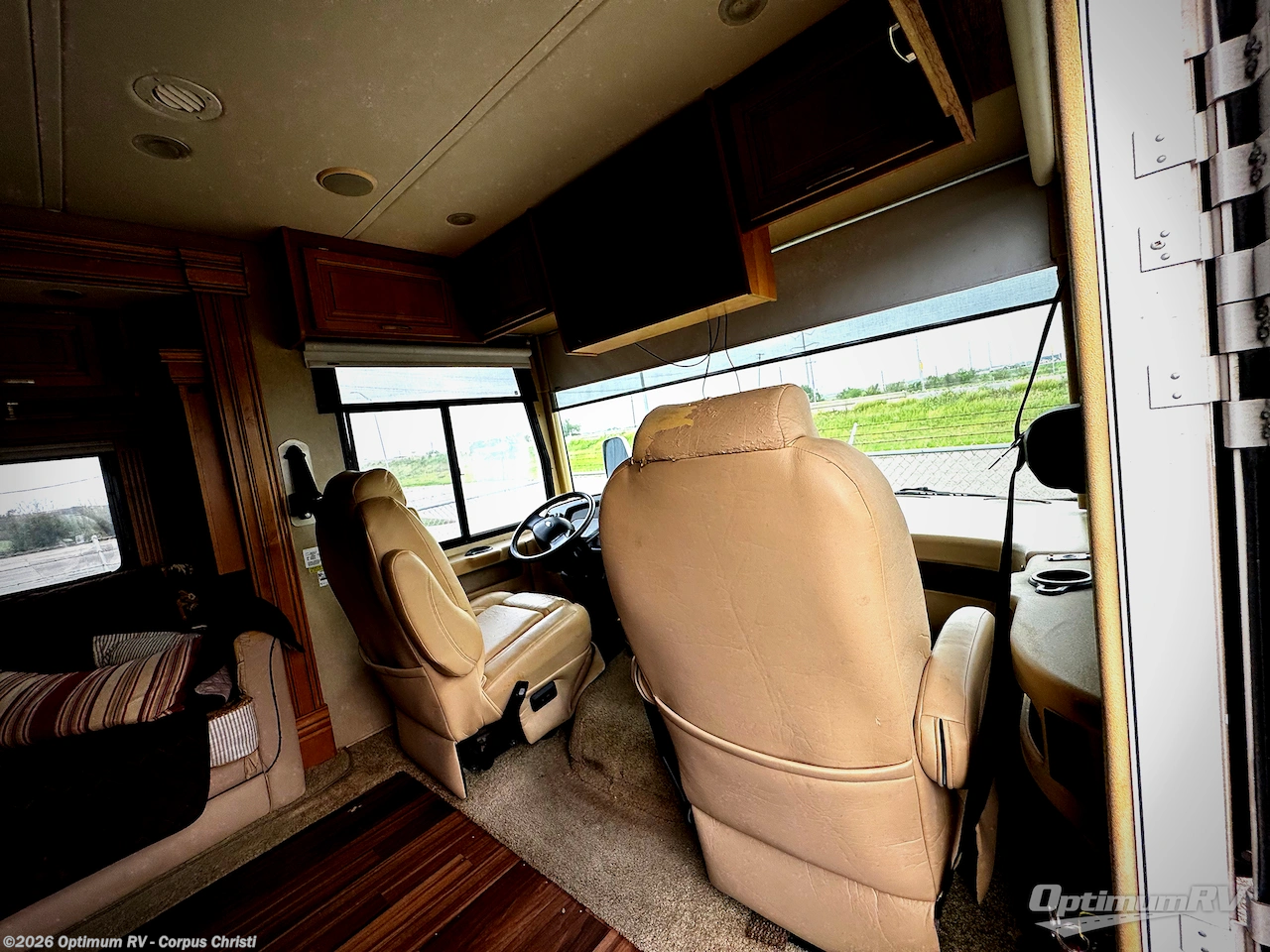 2013 Monaco RV Monarch 33SFD - Used Class A For Sale by Optimum RV - Corpus Christi in Robstown, Texas features Slideout