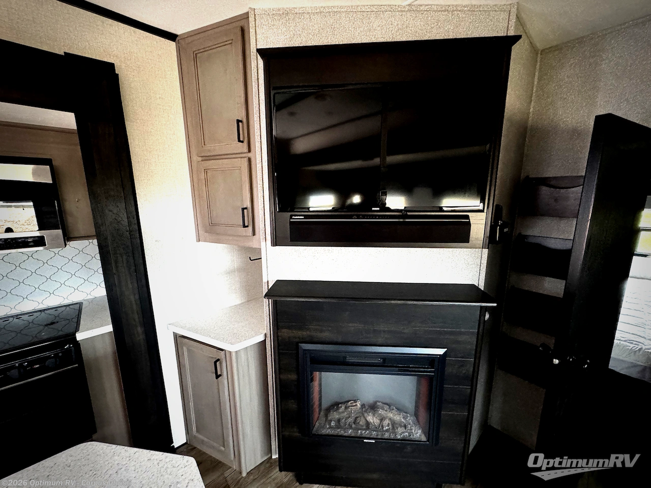 Used 2021 Highland Ridge Mesa Ridge XLT MF364BHS available in Robstown, Texas