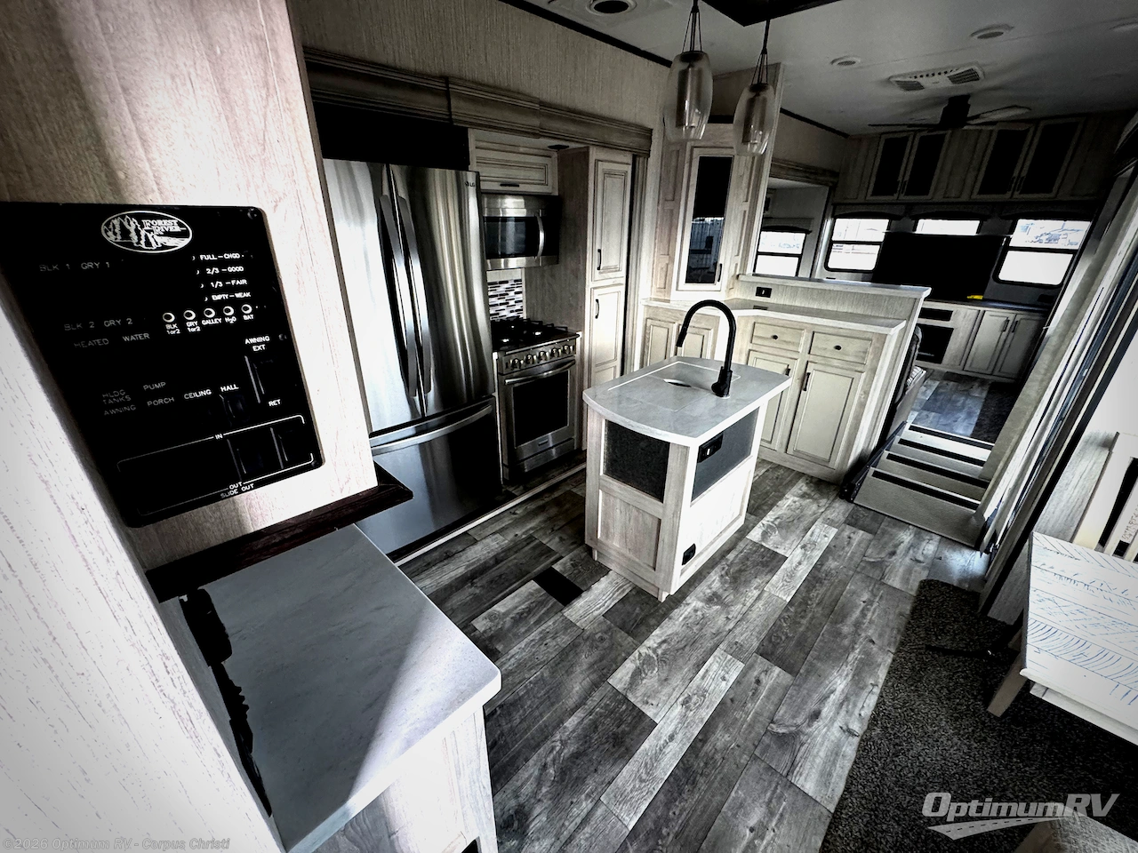 2023 Forest River Sandpiper Destination Trailers 420FL - Used Destination Trailer For Sale by Optimum RV - Corpus Christi in Robstown, Texas features Awning, Slideout